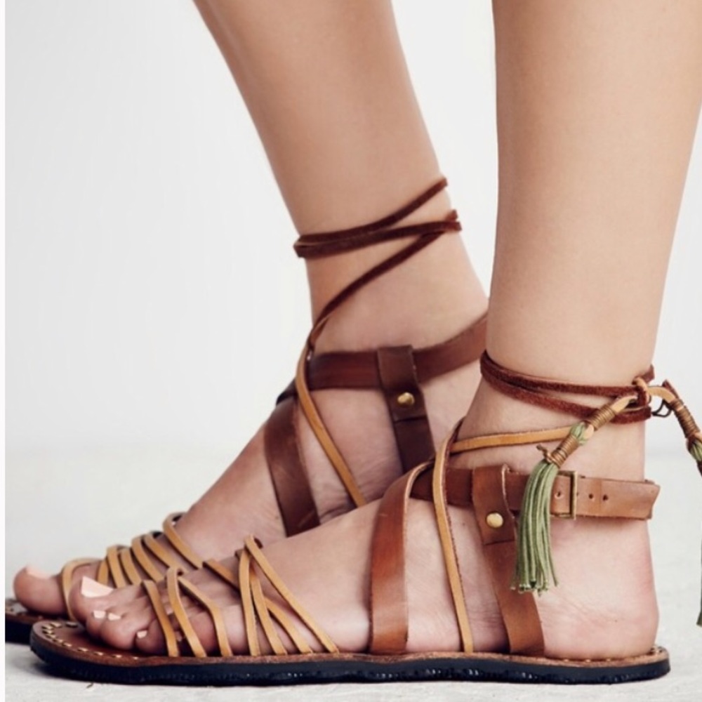 Free People Willow Brown Multi Straps Sandal